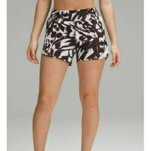 Lululemon Hotty Hot High‎ Rise Espresso Bone 4" Lined Shorts Size 4